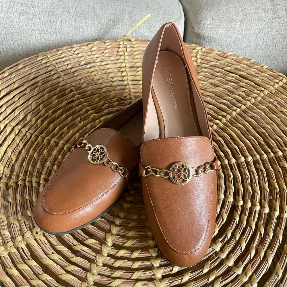 BCBGeneration Loafer Flats Sz-9
